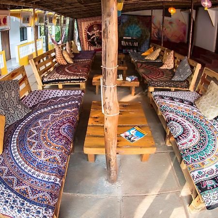 Dreams Hostel Вагатор Екстер'єр фото