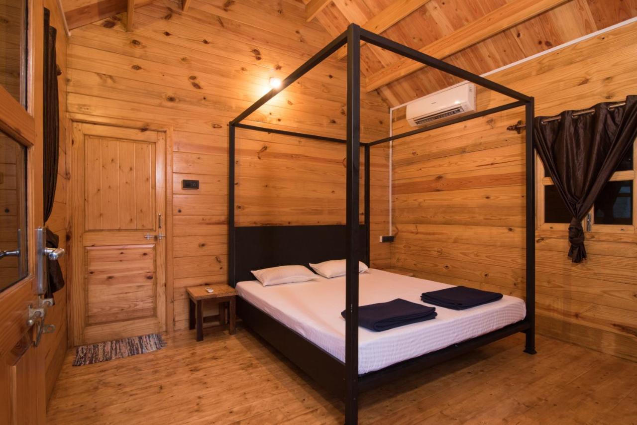 Dreams Hostel Вагатор Екстер'єр фото
